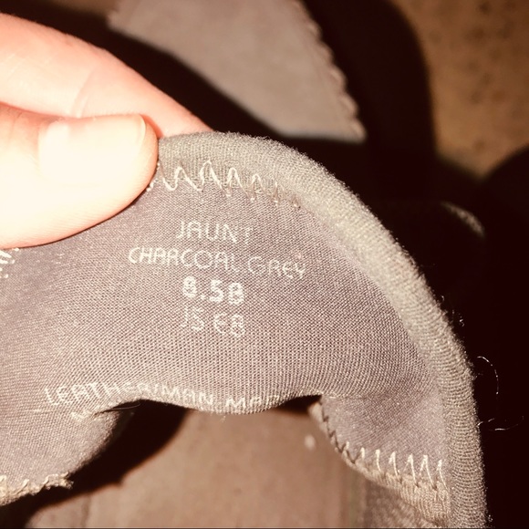 High Top Sneaker/ Hiking Shoe - Picture 4 of 4